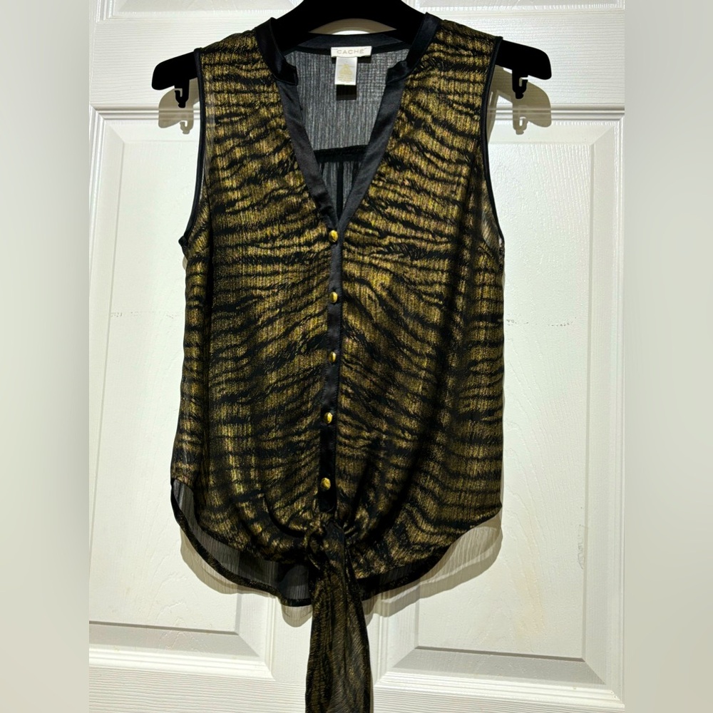 Cache Sleeveless blouse size S